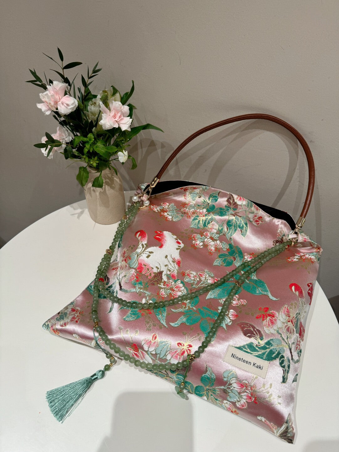[Chinoiserie] Luxury Pink Lucky Cat Beaded Tassel Silk Bag | Bag | Three Fleas