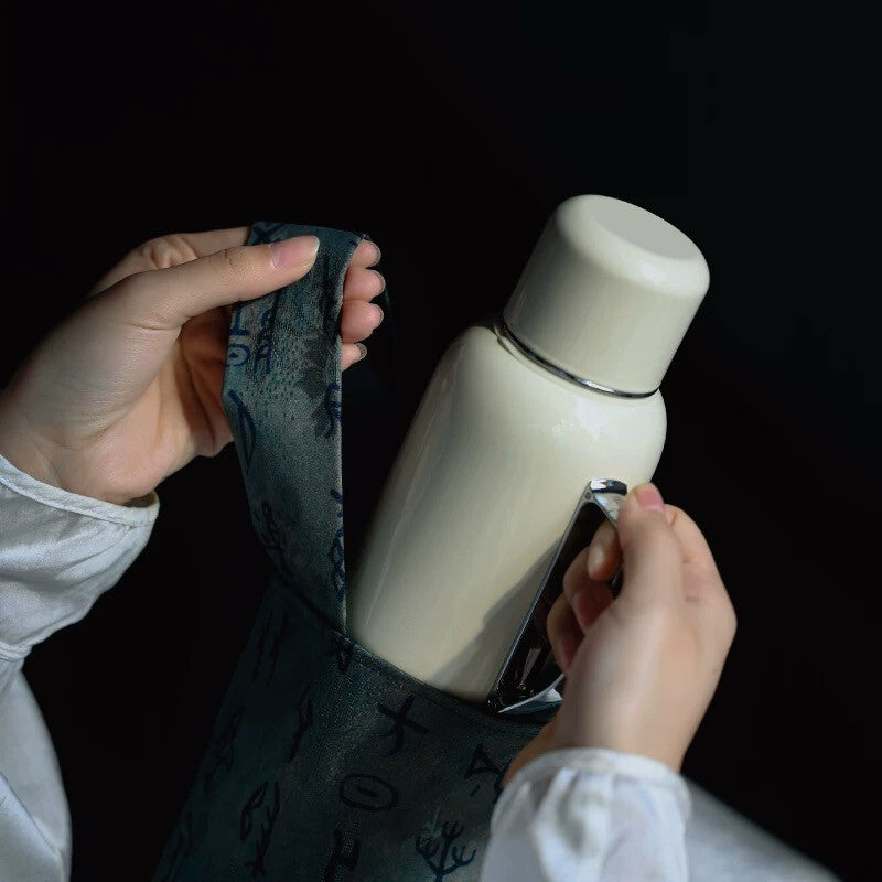 [Chinoiserie] Luxury Silk Portable Water Bottle Pouch