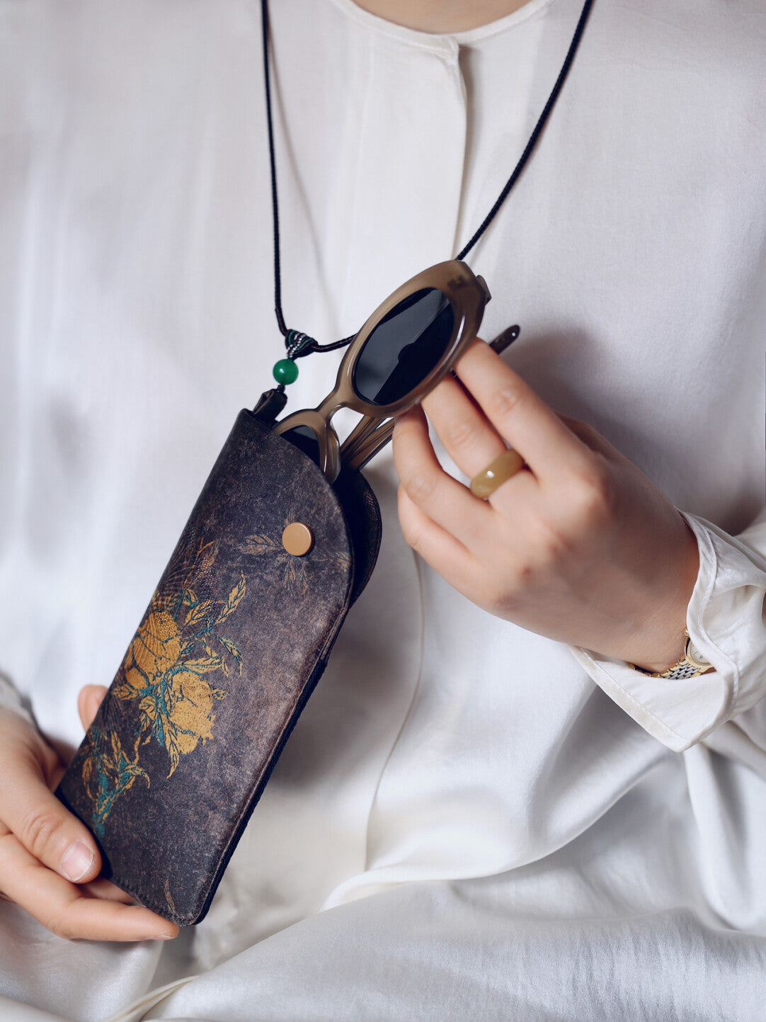 [Chinoiserie] Luxury Silk Sunglasses Bag