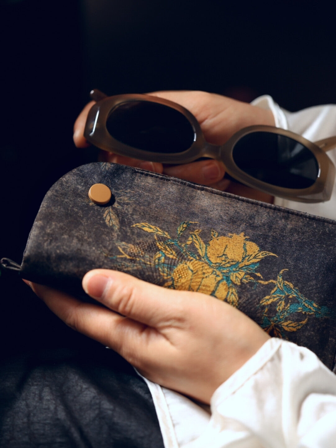 [Chinoiserie] Luxury Silk Sunglasses Bag