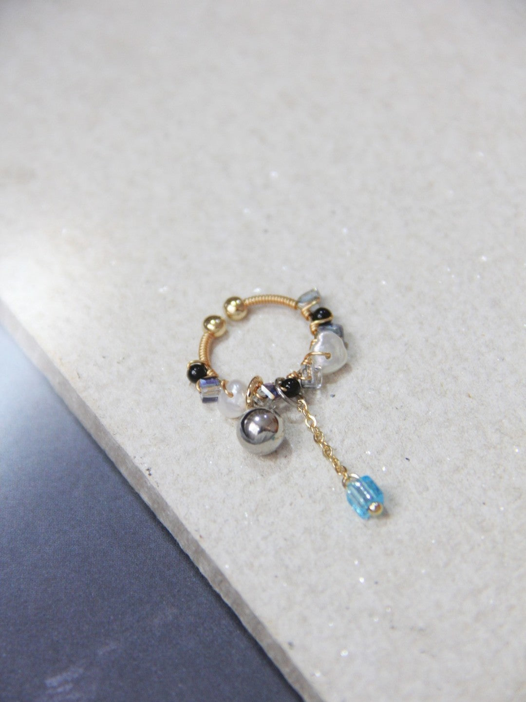 「Chinoiserie」MIYUKI Seed Beads Conch Clips