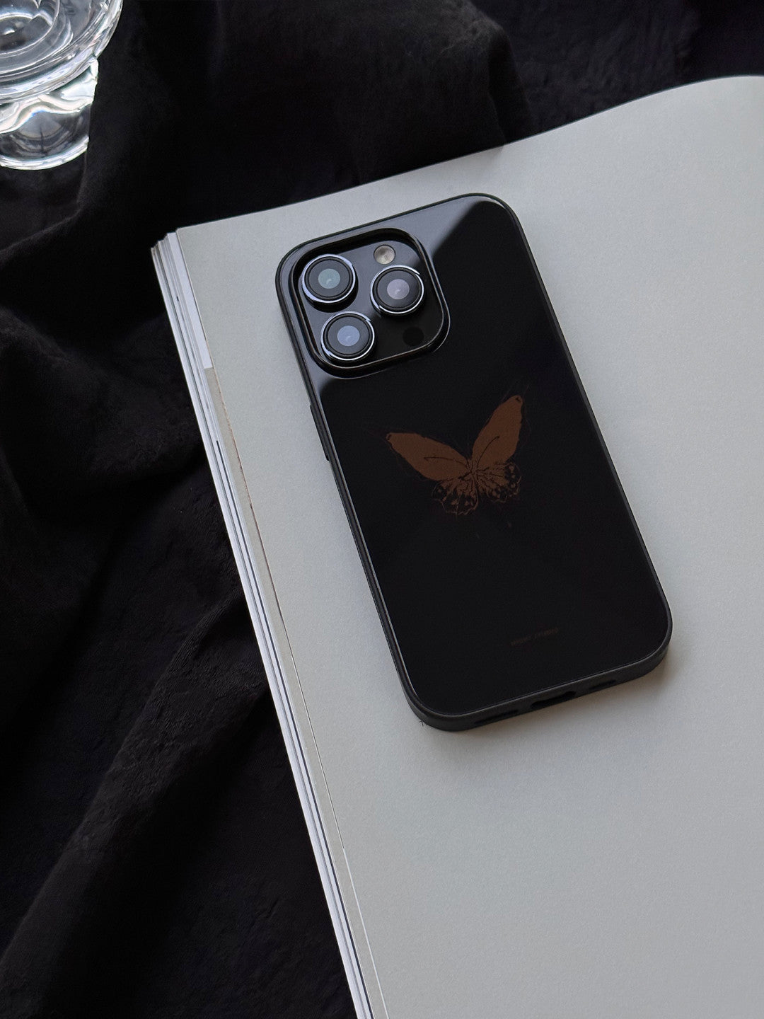 「Chinoiserie」Midnight Butterfly Phone Case