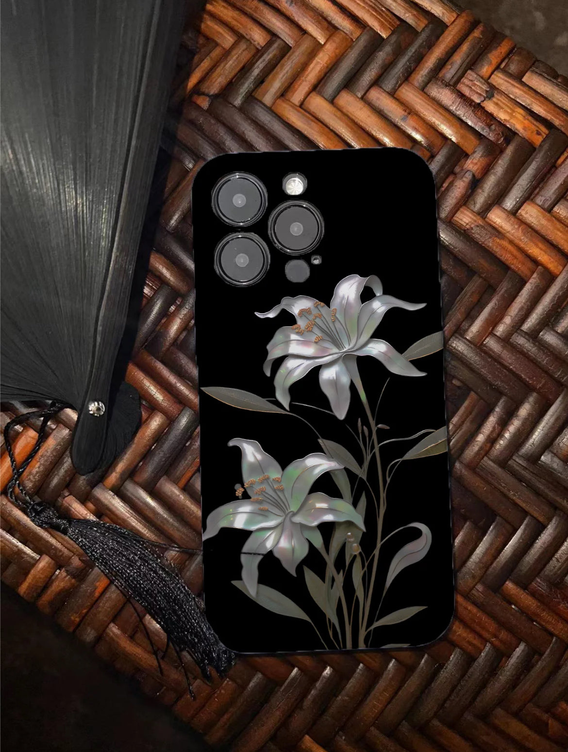 「Chinoiserie」Moonlight Flower Printed Phone Case