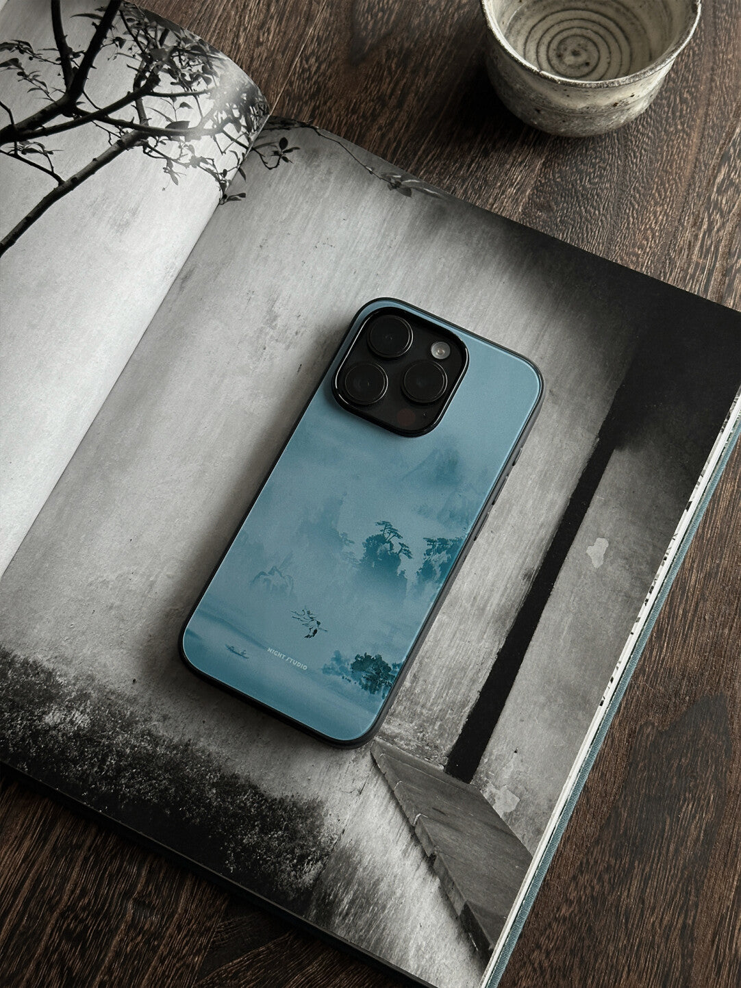 「Chinoiserie」Mountain Morning Chinese Ink Painting Phone Case