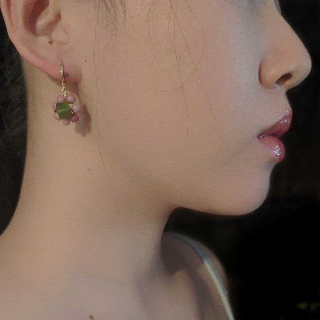 「Chinoiserie」Natural Jade Huggies Earrings