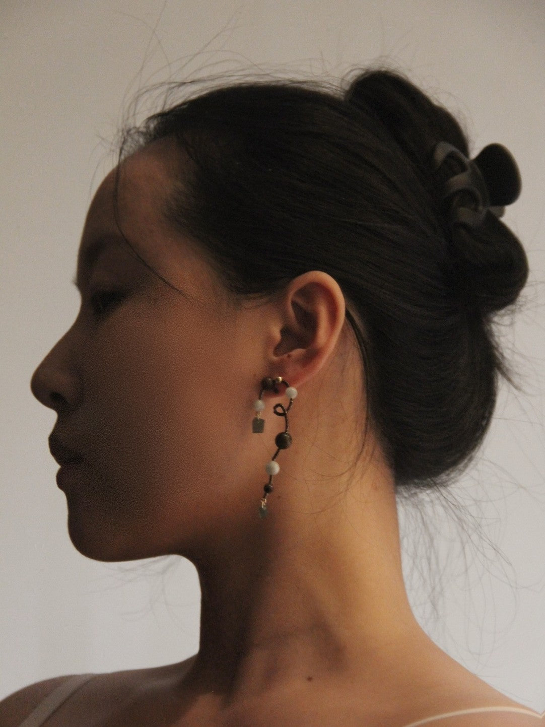 「Chinoiserie」Natural Jade Vine Beaded Earrings