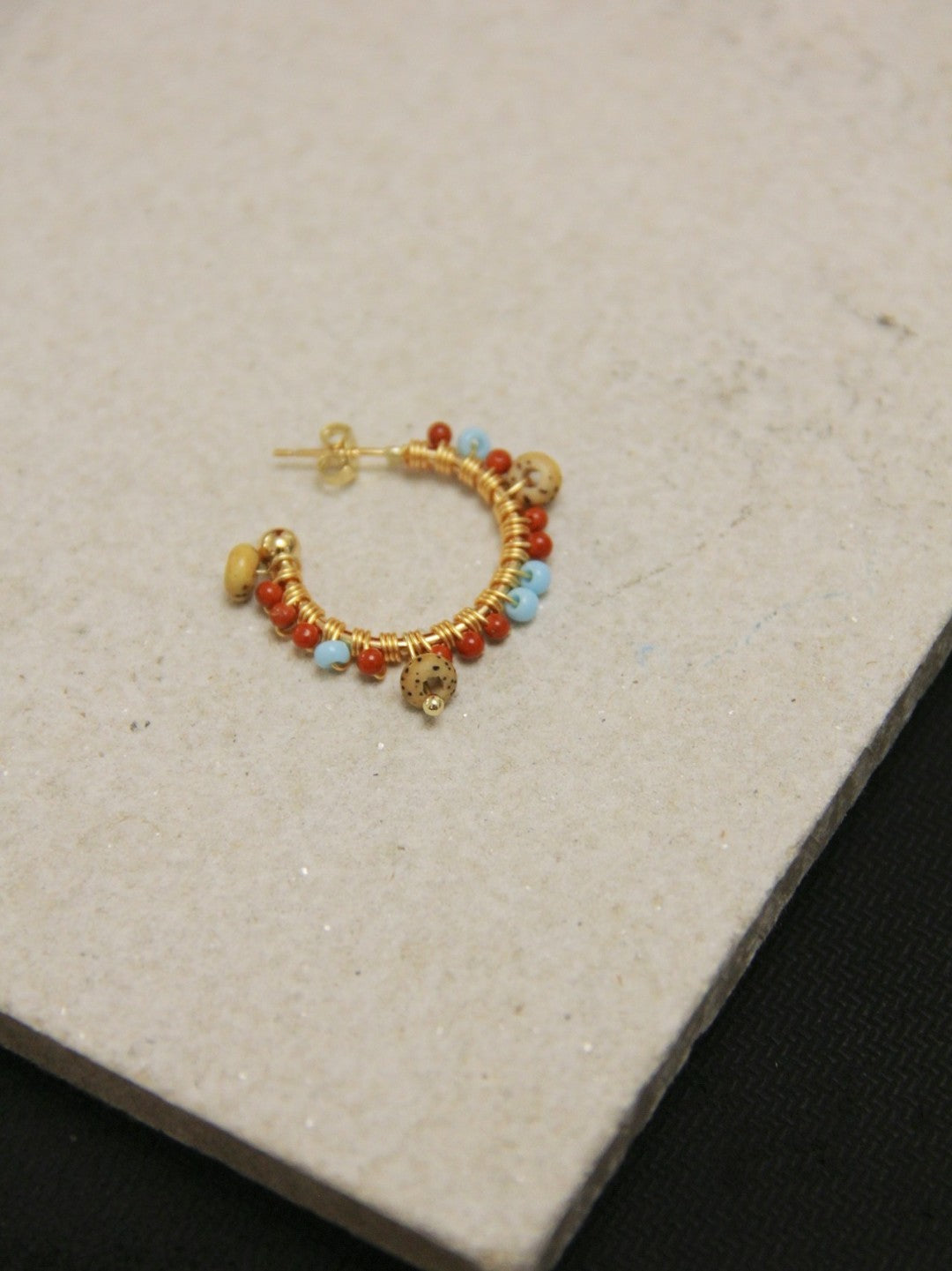 「Chinoiserie」Natural Red Agate Hoop Earrings