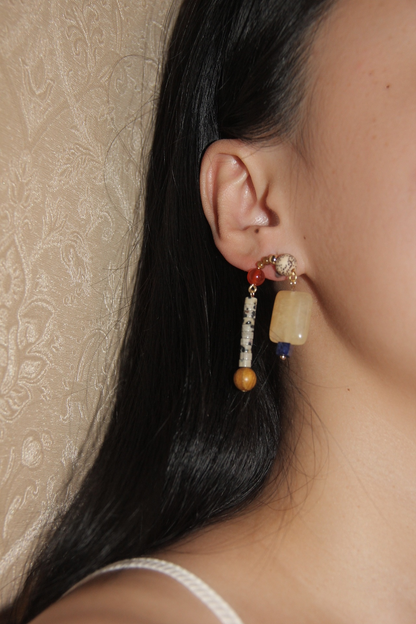 「Chinoiserie」Natural Sandalwood Asymmetric Blue Earrings