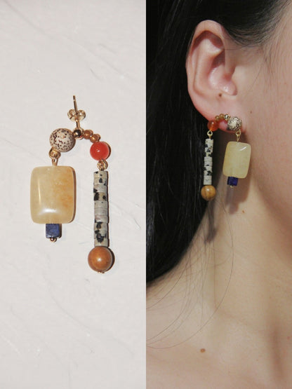 「Chinoiserie」Natural Sandalwood Asymmetric Blue Earrings