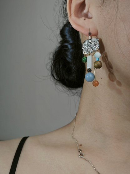 「Chinoiserie」Natural Sandalwood Asymmetric Silver Earrings