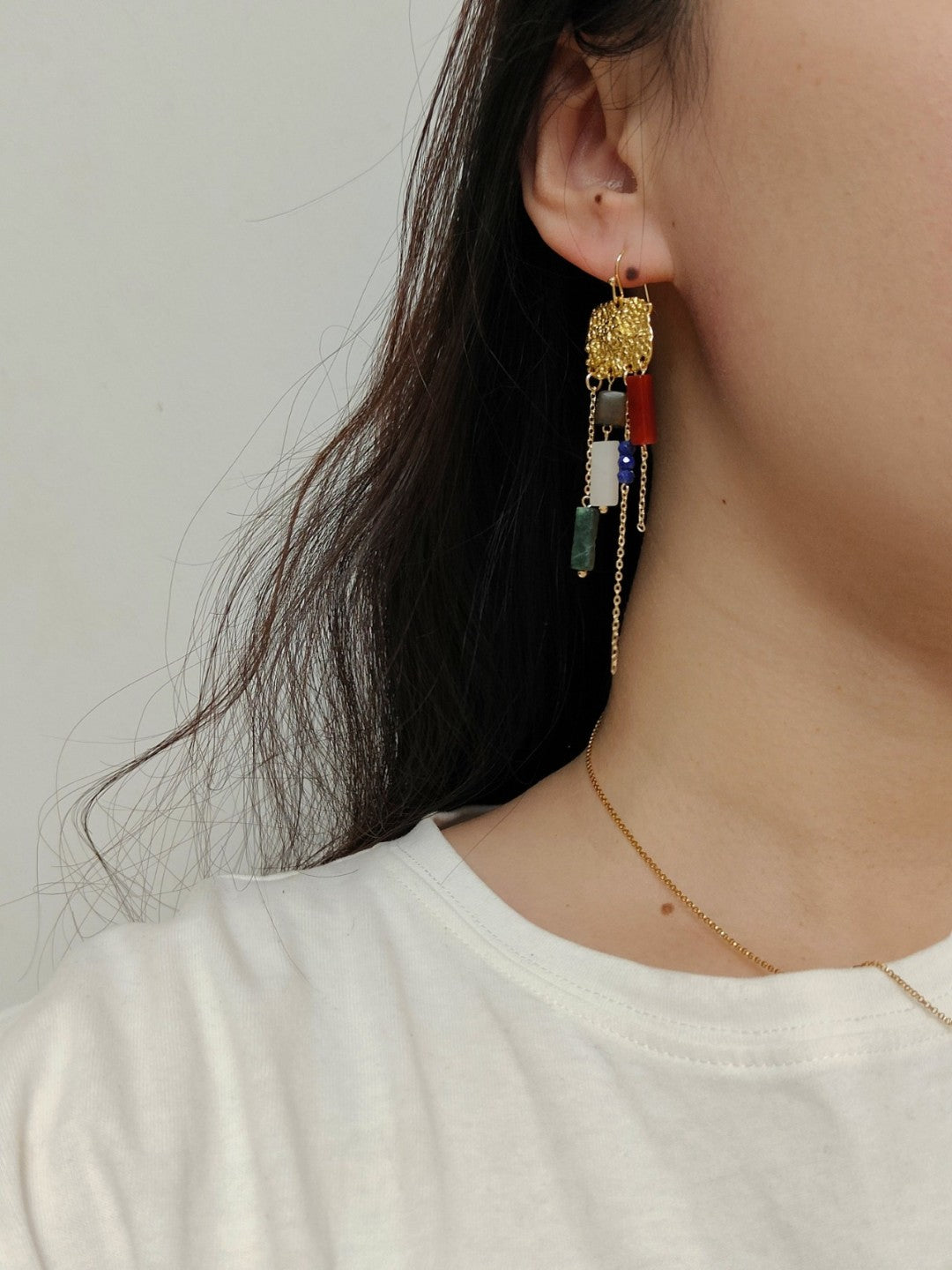 「Chinoiserie」Natural Sandalwood Asymmetric Silver Earrings