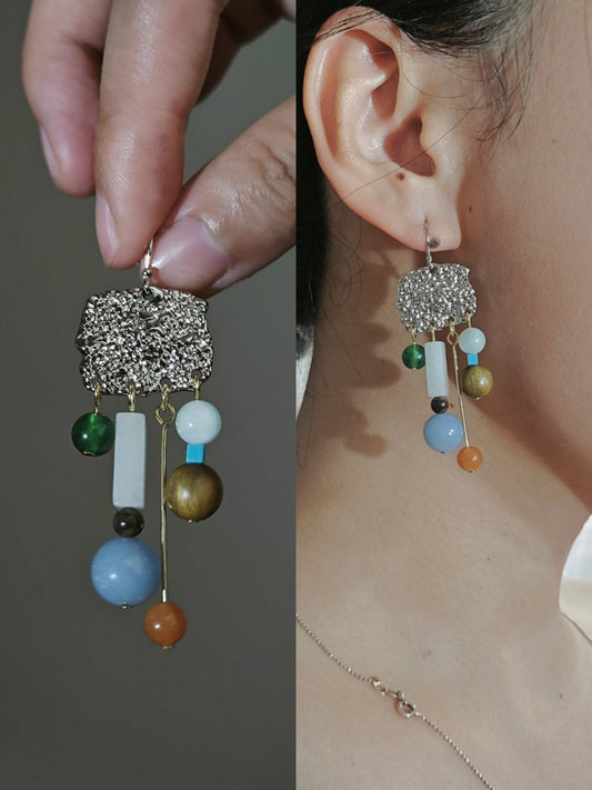 「Chinoiserie」Natural Sandalwood Asymmetric Silver Earrings