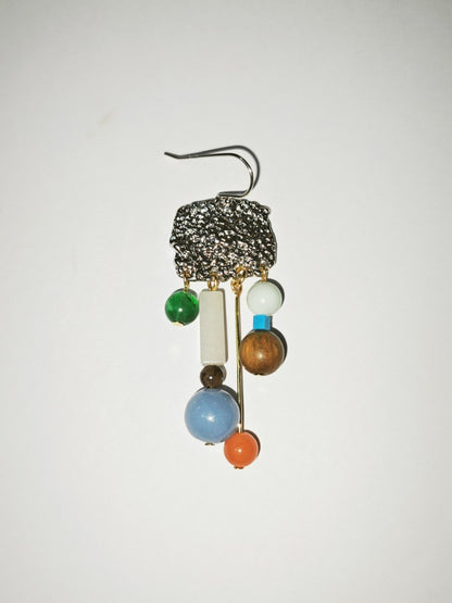 「Chinoiserie」Natural Sandalwood Asymmetric Silver Earrings