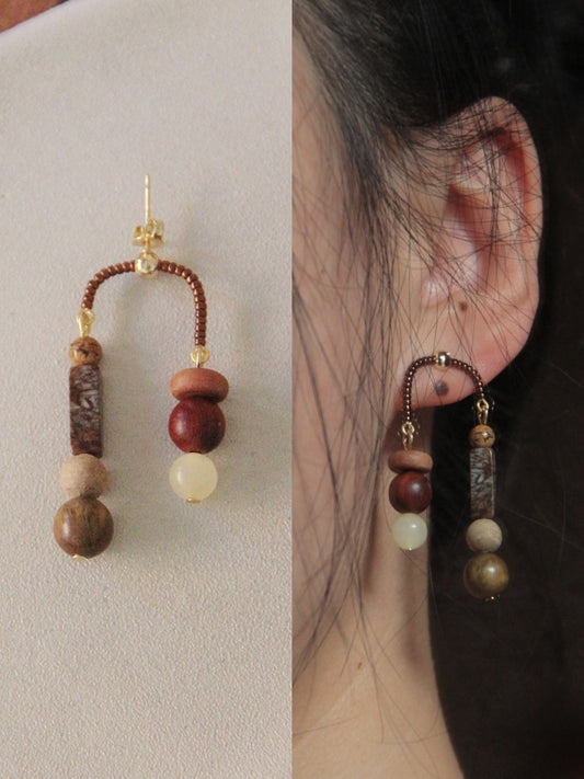 「Chinoiserie」Natural Sandalwood Asymmetrical Dangle Earrings