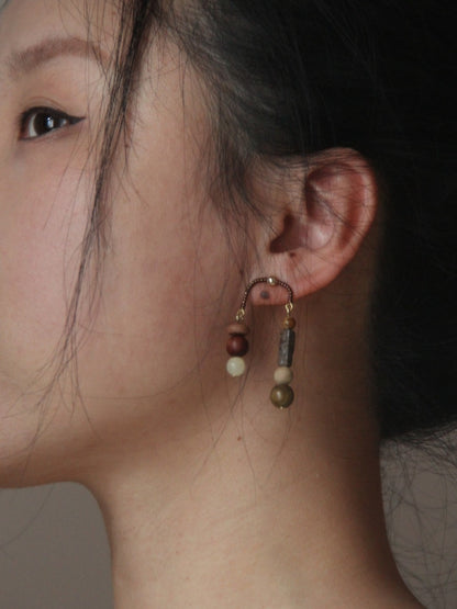 「Chinoiserie」Natural Sandalwood Asymmetrical Dangle Earrings