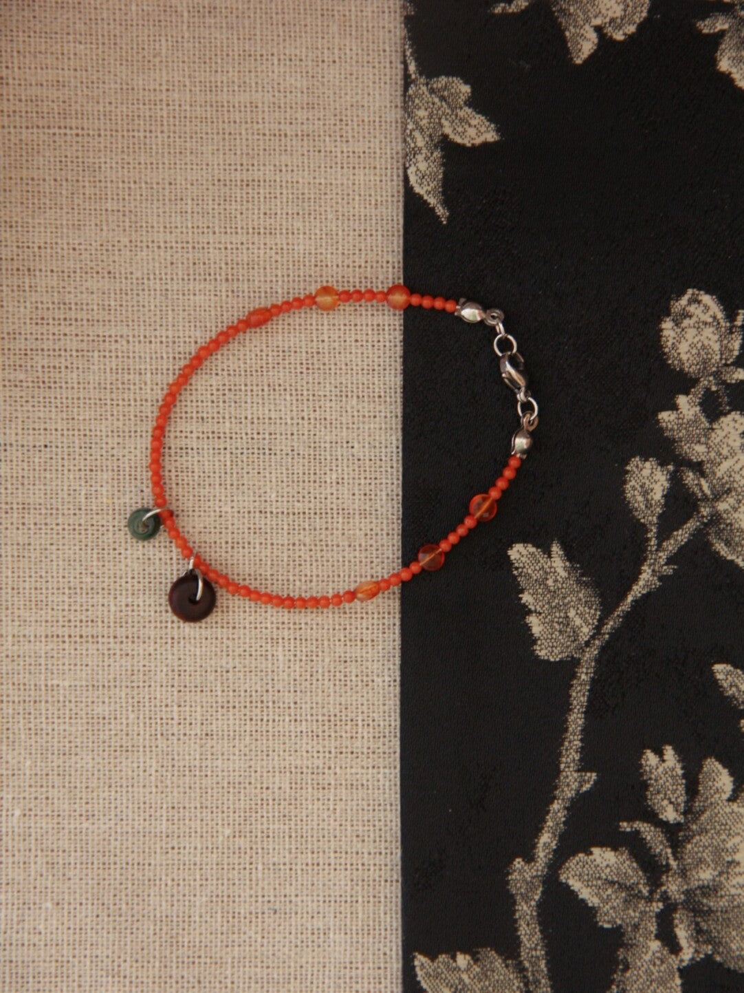 「Chinoiserie」 Natural Stone  Red Green  Bracelet