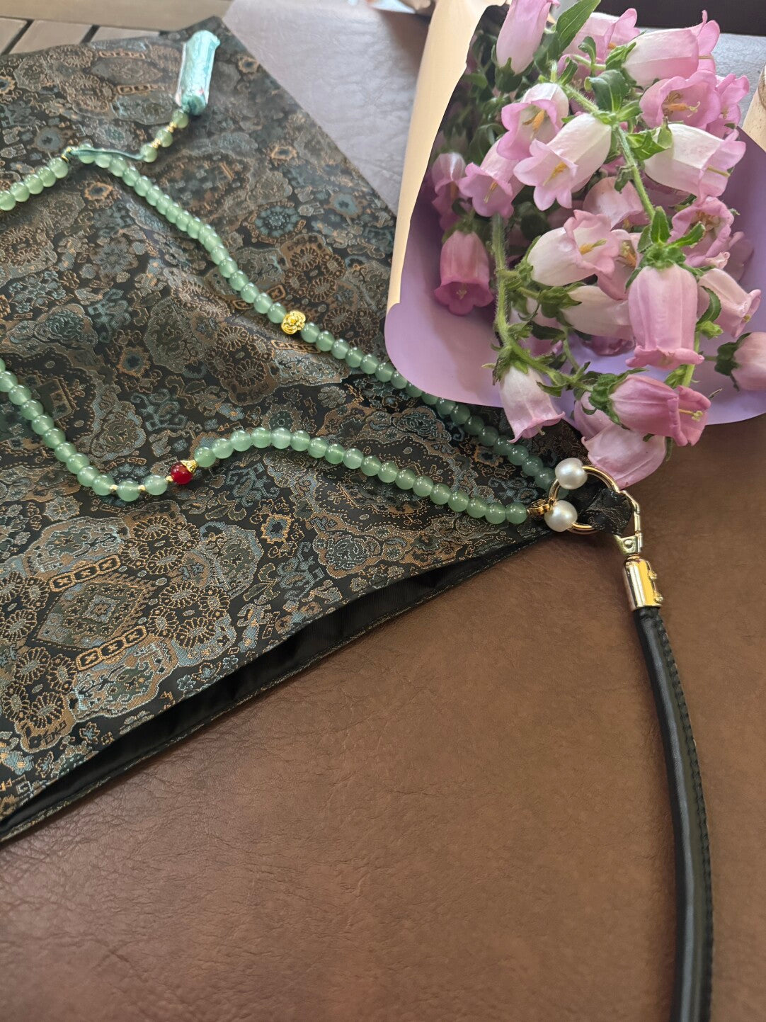 [Chinoiserie] Oriental Style Pattern Beaded Tassel Silk Bag