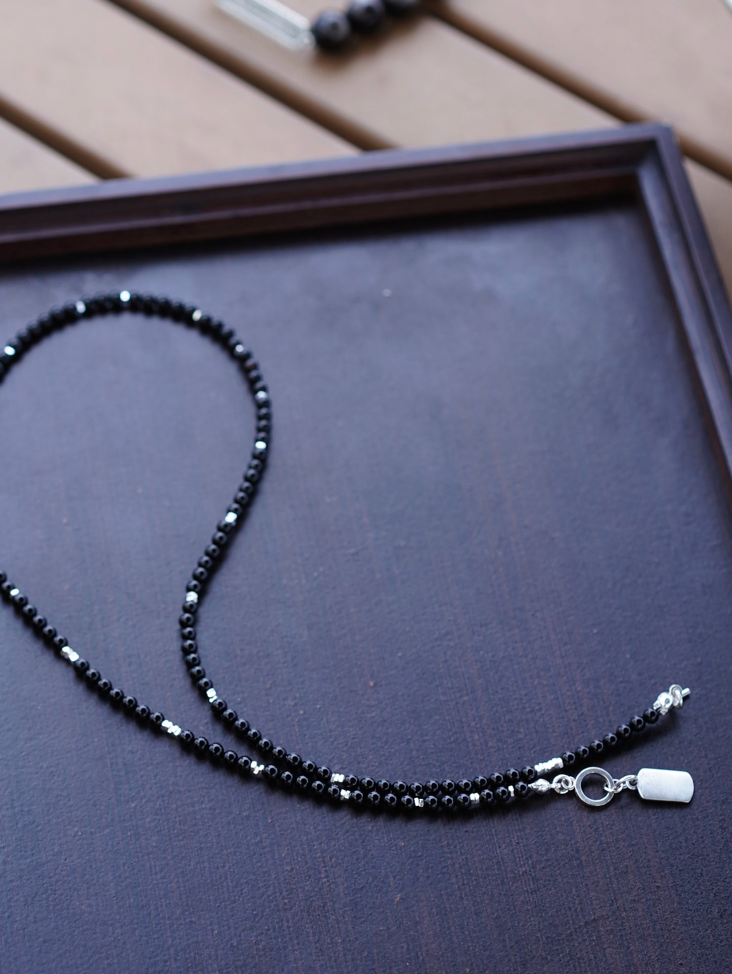 「Chinoiserie」Peace Talisman Silver Black Agate Beaded Bracelet