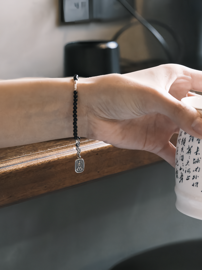 「Chinoiserie」Peace Talisman Silver Black Agate Beaded Bracelet