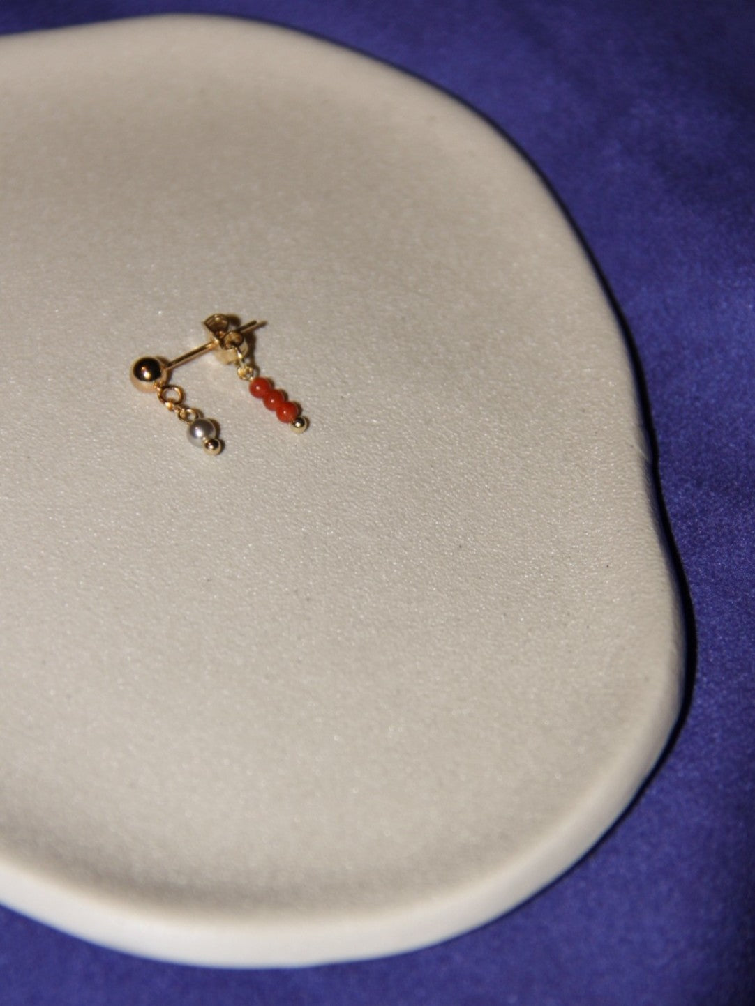 「Chinoiserie」Red Agate Mini Beaded Earrings