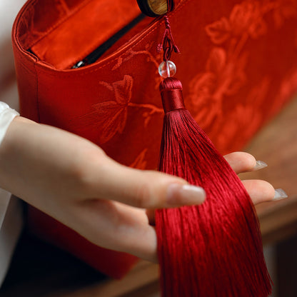 [Chinoiserie] Red Blossom Silk Handbag