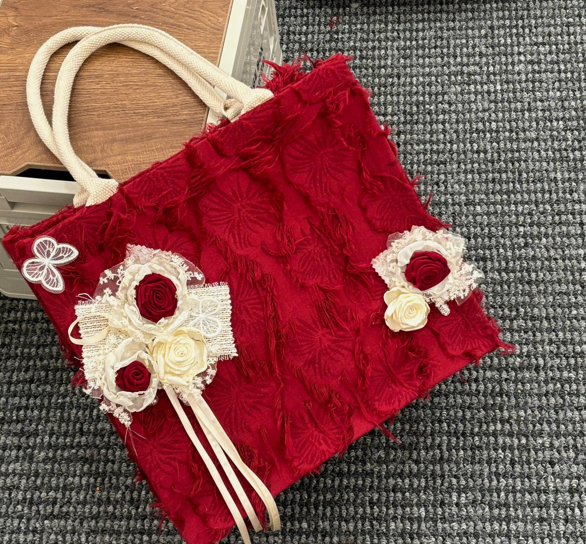 「Chinoiserie」Red Roses Patch Tote Bag