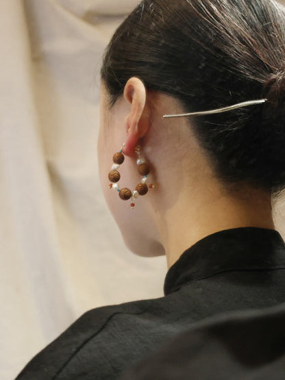 「Chinoiserie」Sandalwood Pearl Beaded Earrings