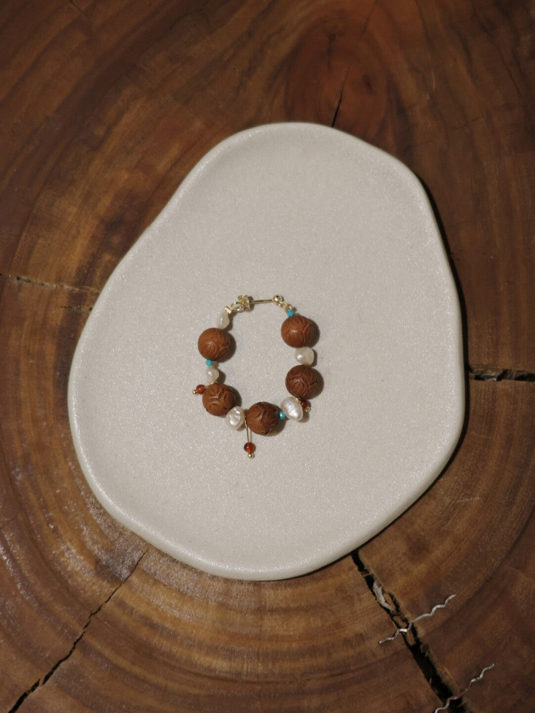 「Chinoiserie」Sandalwood Pearl Beaded Earrings