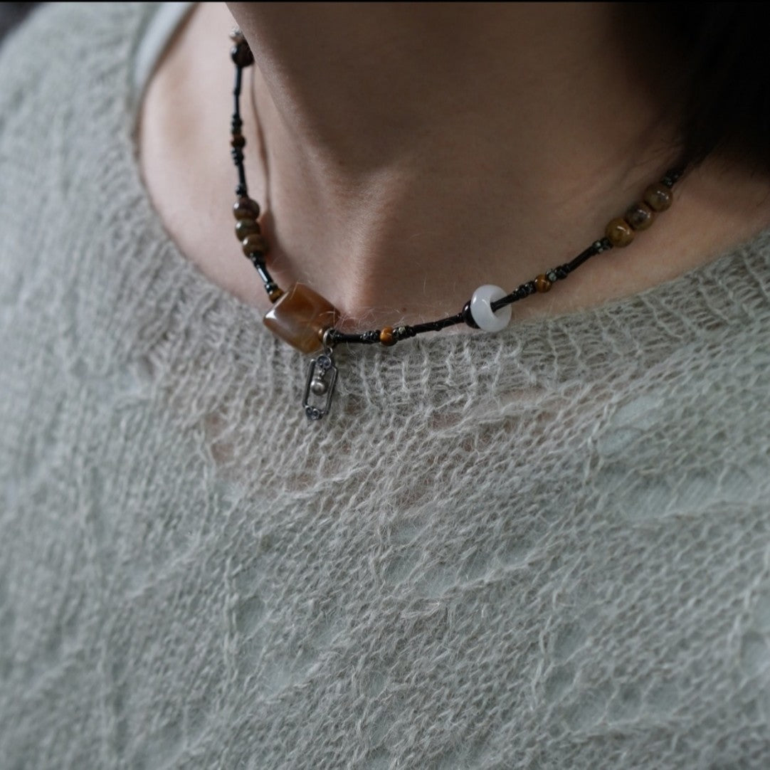 「Chinoiserie」Silver Auspicious Clouds Pendant Beaded Necklace