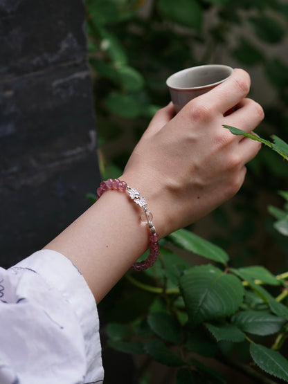 「Chinoiserie」Silver Butterfly Strawberry Crystal Beaded Bracelet