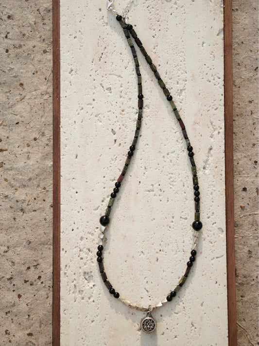 「Chinoiserie」Silver Flower Drum Pendant Beaded Necklace
