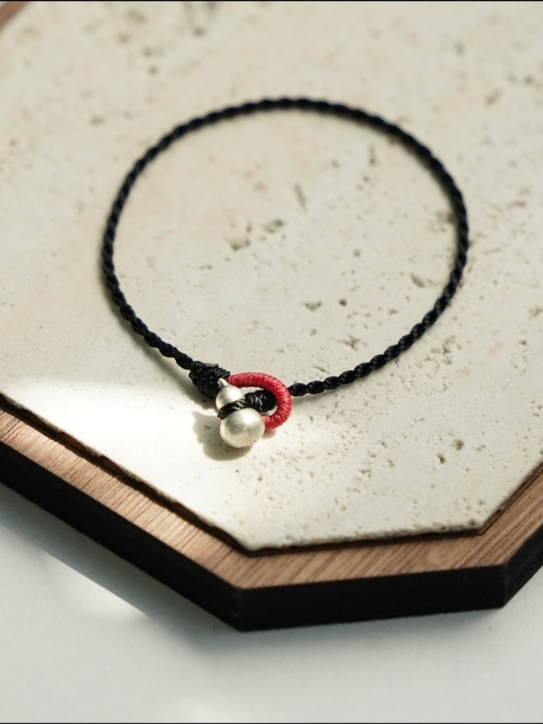 「Chinoiserie」Silver Gourd Braided Bracelet