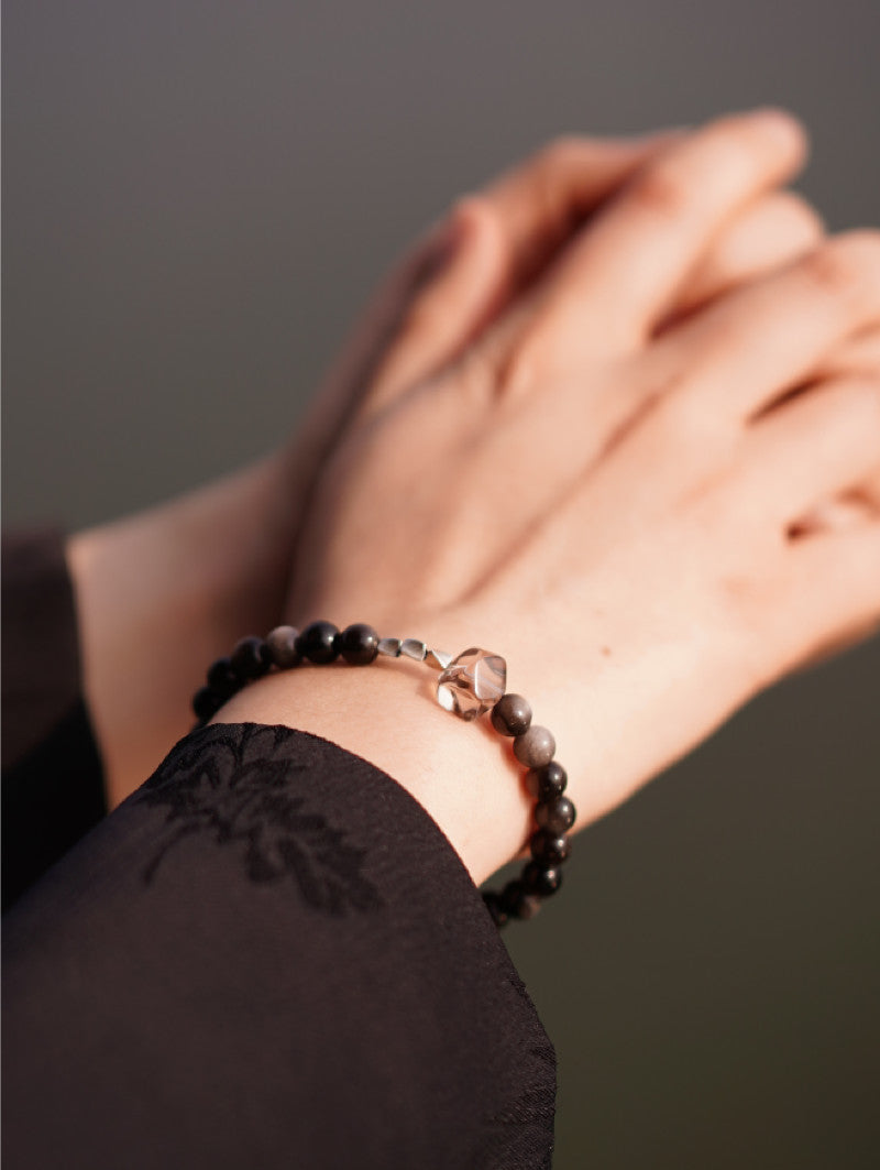 「Chinoiserie」Silver Obsidian Crystal Beaded Bracelet