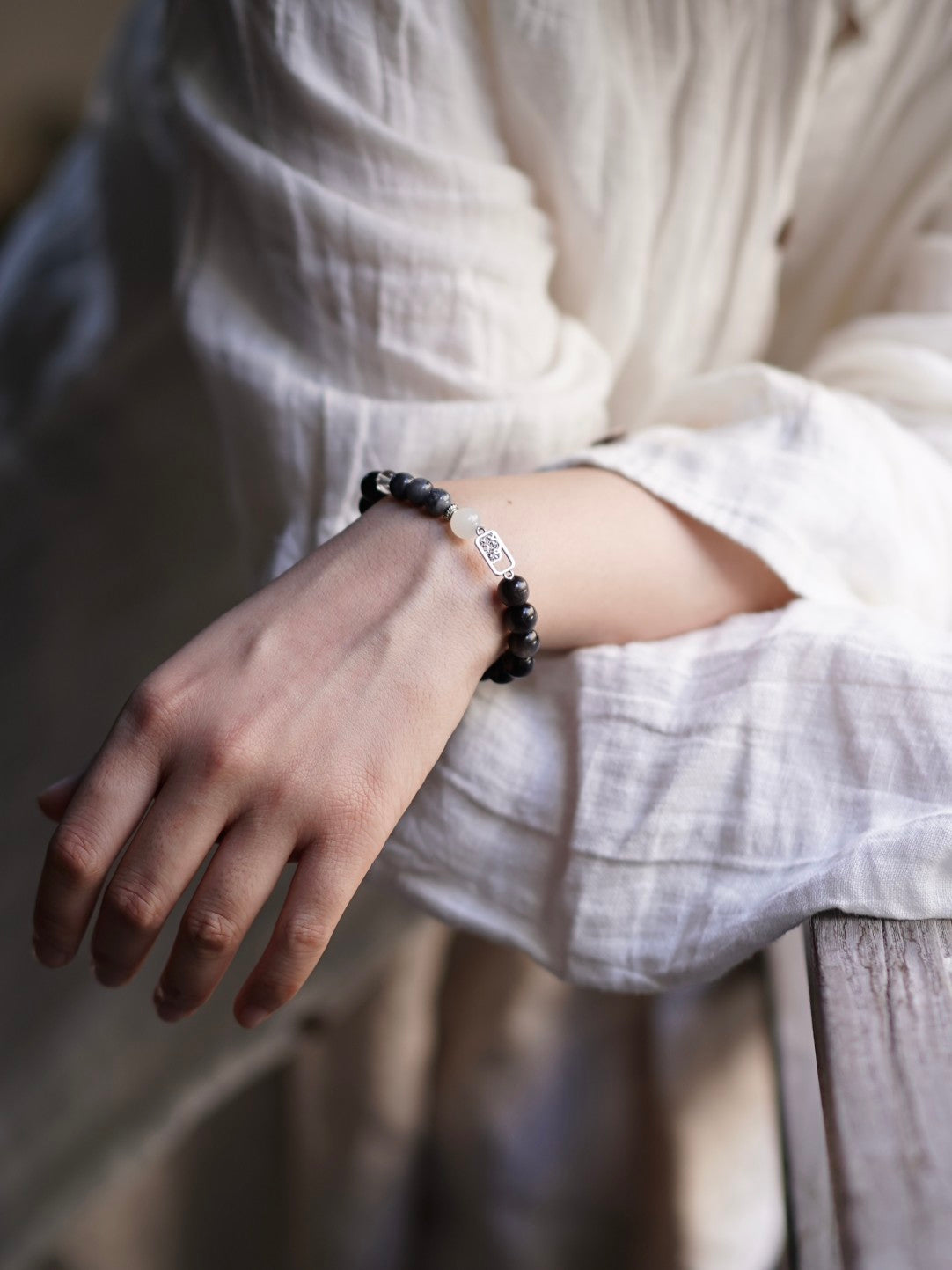 「Chinoiserie」Silver Obsidian Jade Beaded Bracelet