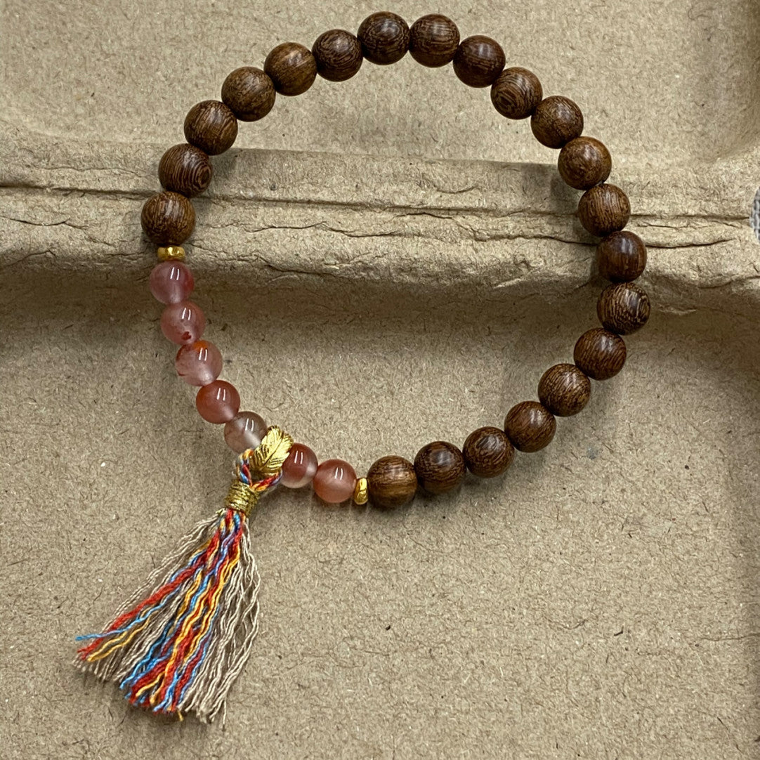 「Chinoiserie」South Red Agate Sandalwood Beaded Bracelet