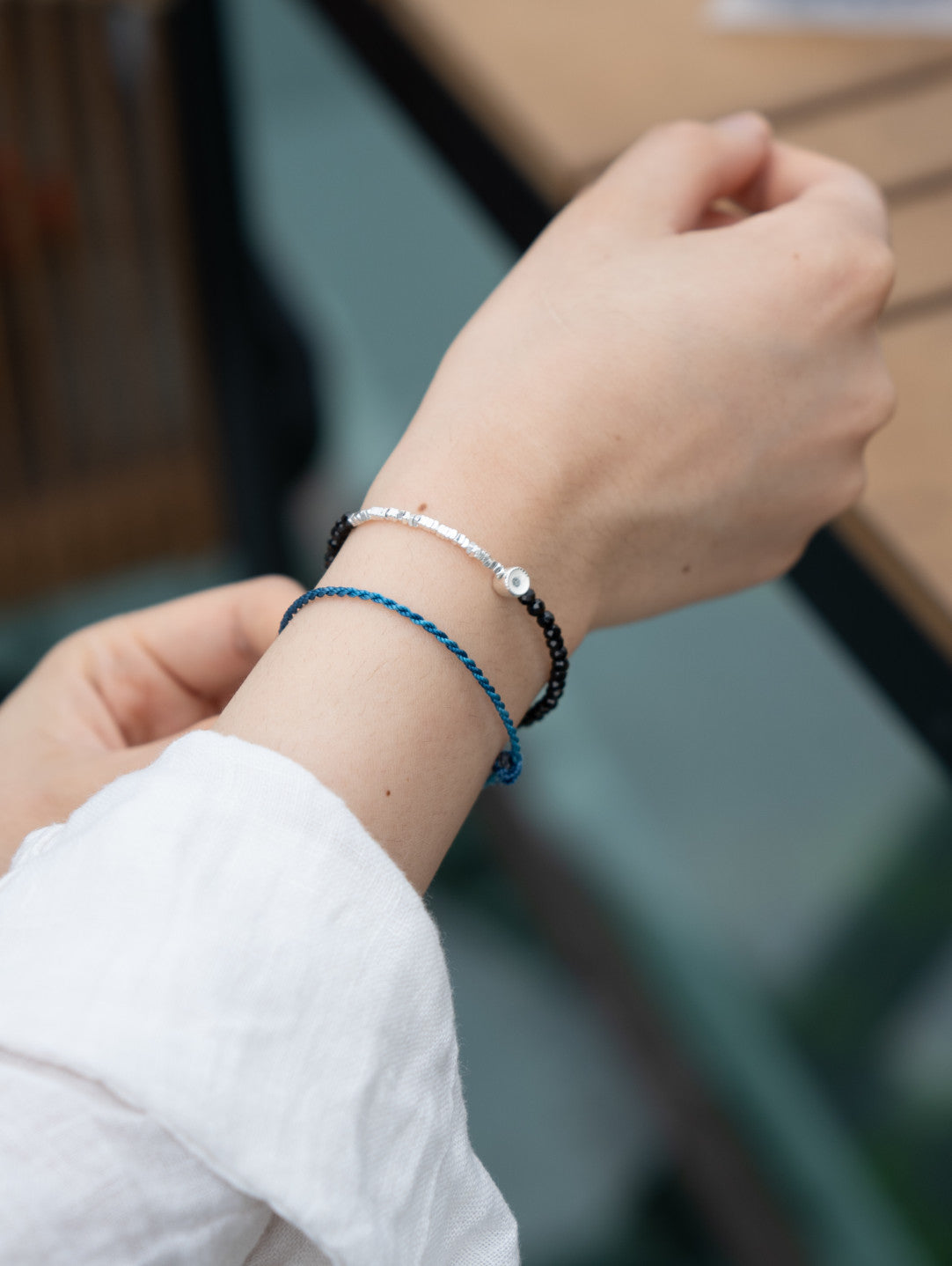 「Chinoiserie」Square Circle Black Spinel Beaded Bracelet