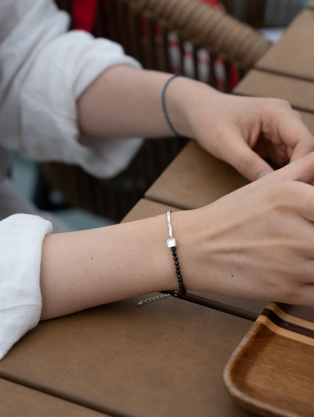 「Chinoiserie」Square Circle Black Spinel Beaded Bracelet