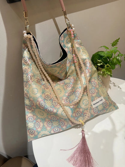 [Chinoiserie] Subtle Pink Floral Beaded Tassel Silk Bag | Bag | Three Fleas