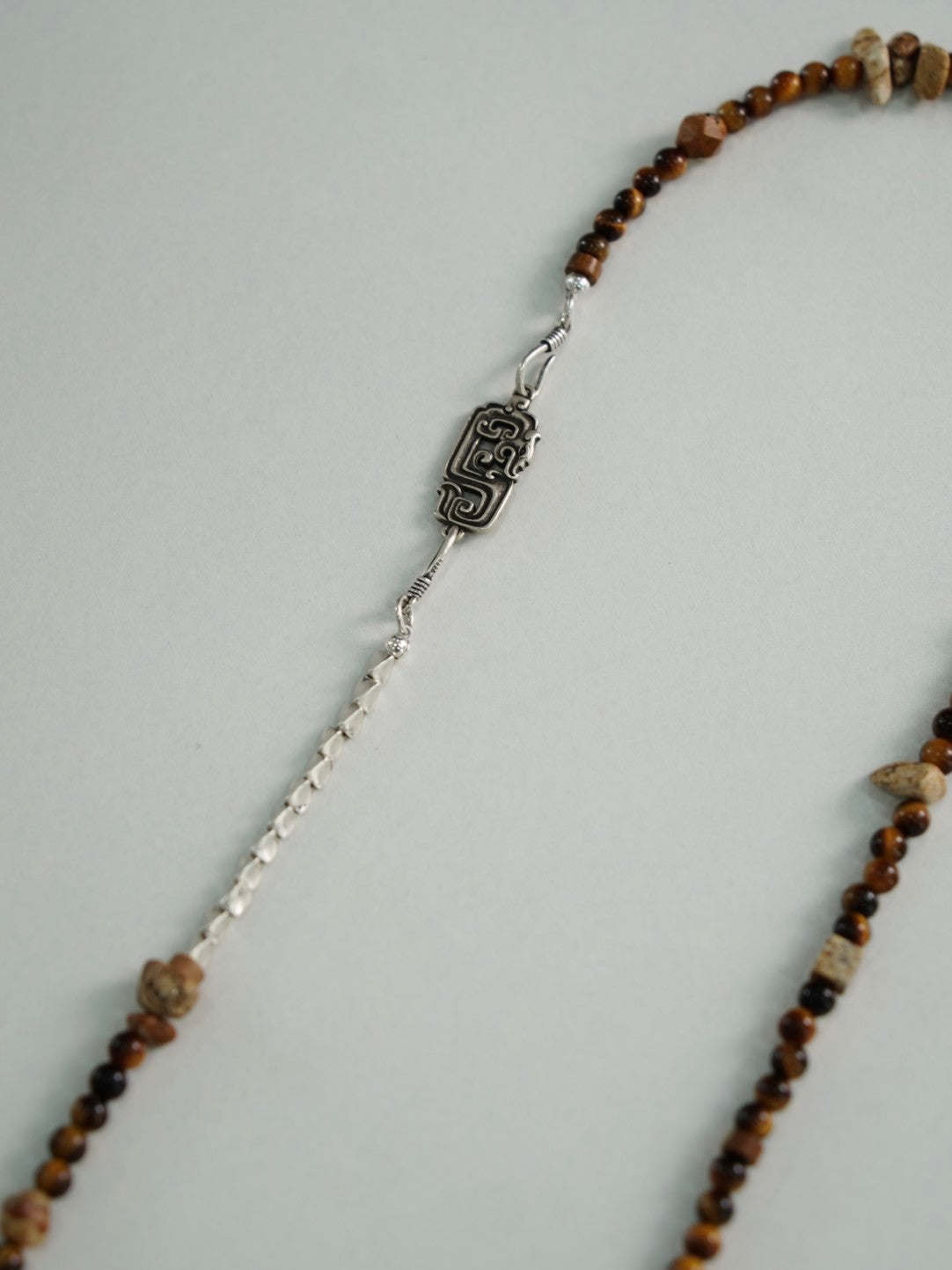 「Chinoiserie」Sunset Mountain Tiger's Eye Beaded Necklace
