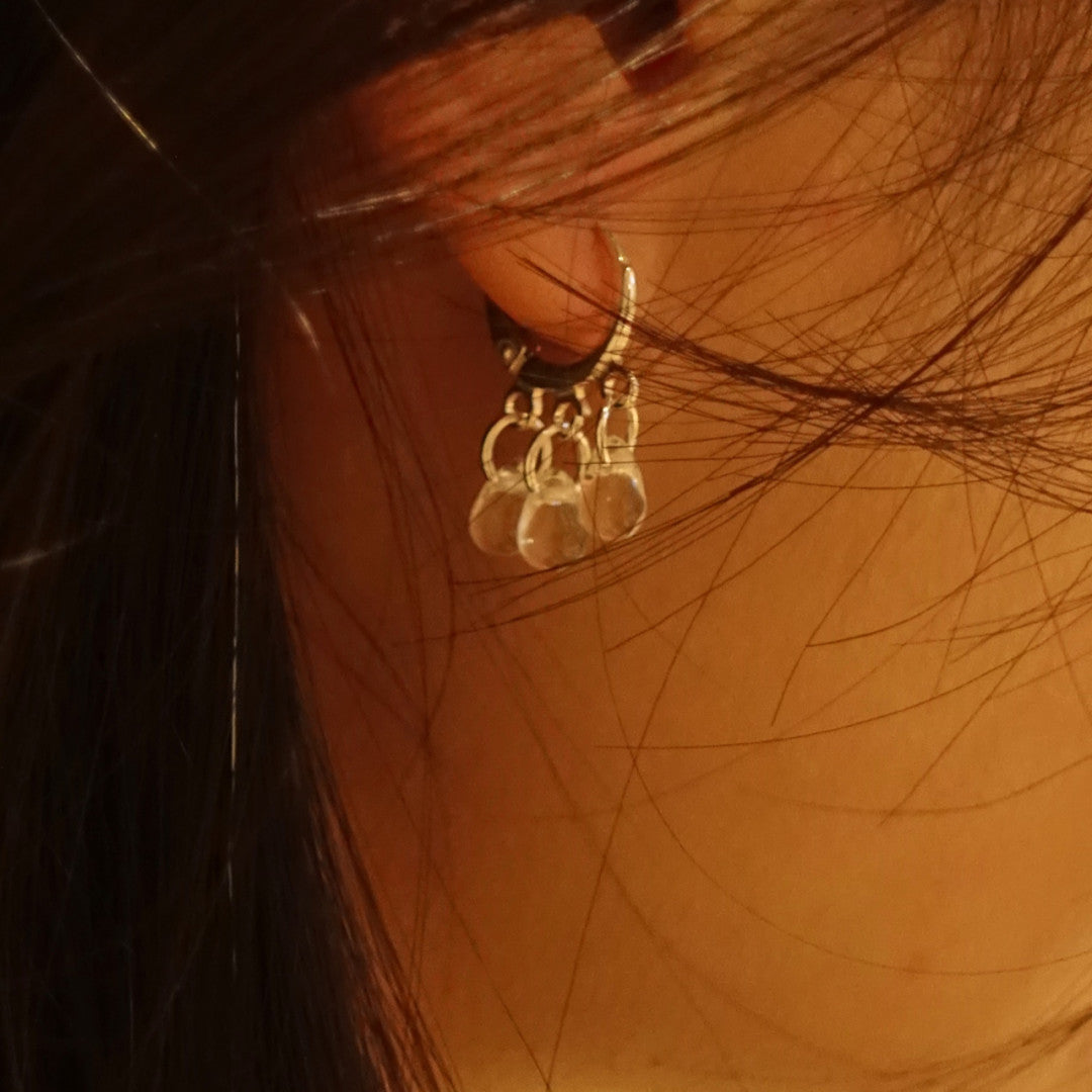「Chinoiserie」Three Tear Drop Czech Beads Huggie Earrings
