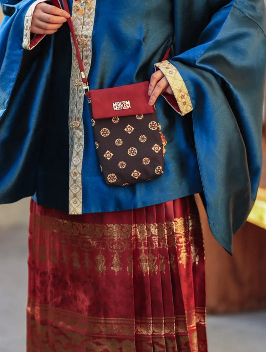 [Chinoiserie] Traditional Auspicious Pattern Phone Bag