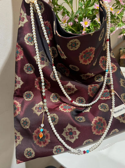 [Chinoiserie] Traditional Floral  Beaded Tassel Silk Bag | Bag | Three Fleas