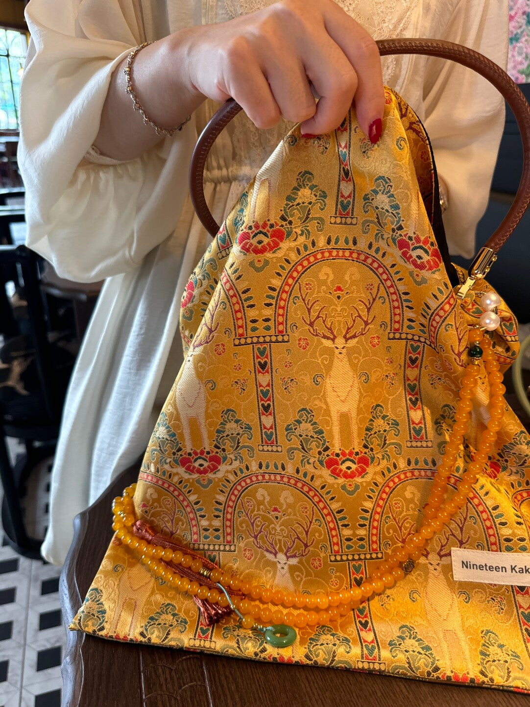 [Chinoiserie] Vintage Golden Sacred Deer Beaded Tassel Silk Bag | Bag | Three Fleas