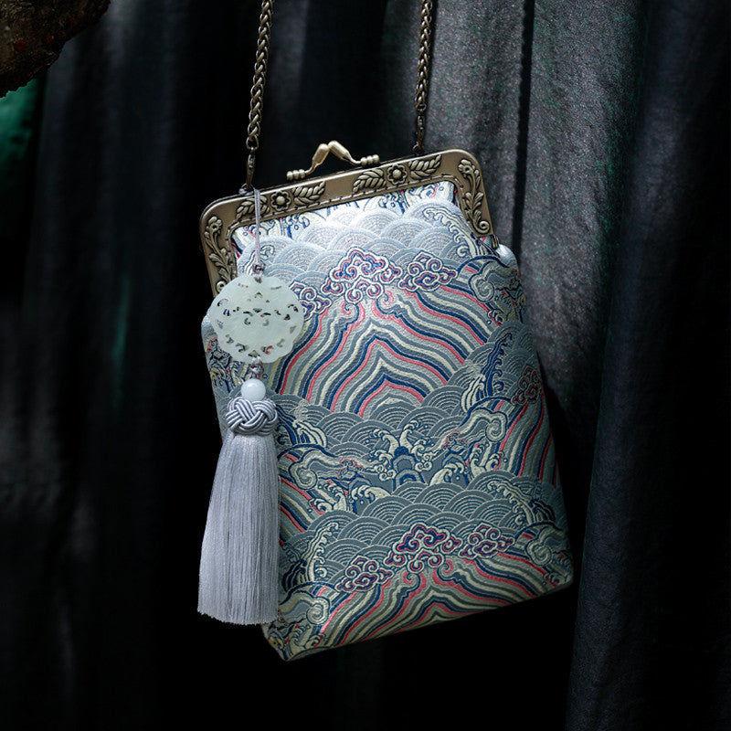 [Chinoiserie] Waves Frame Clutch Bag