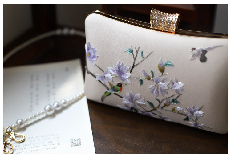 [Chinoiserie] White Magnolia Double Side Embroidery Clutch Bag