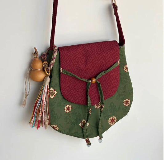 [Chinoiserie] Green Classic Pattern Pentagonal Flap Crossbody Bag