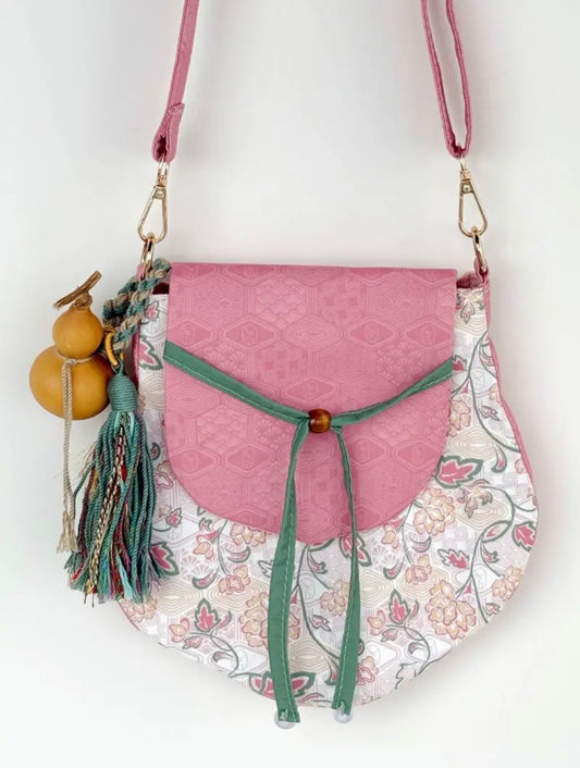 [Chinoiserie]Pink Classic Pattern Pentagonal Flap Crossbody Bag