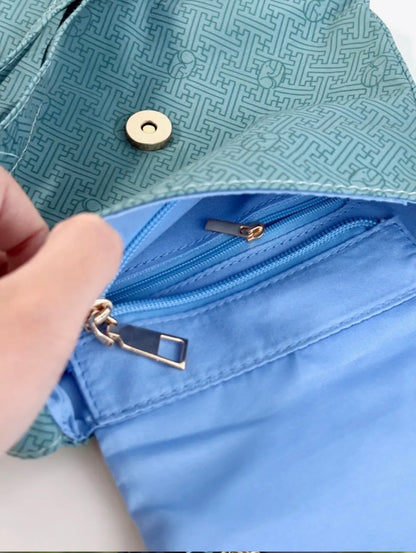 [Chinoiserie] Blue Classic Pattern Pentagonal Flap Crossbody Bag