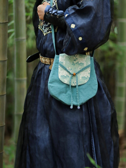 [Chinoiserie] Blue Classic Pattern Pentagonal Flap Crossbody Bag