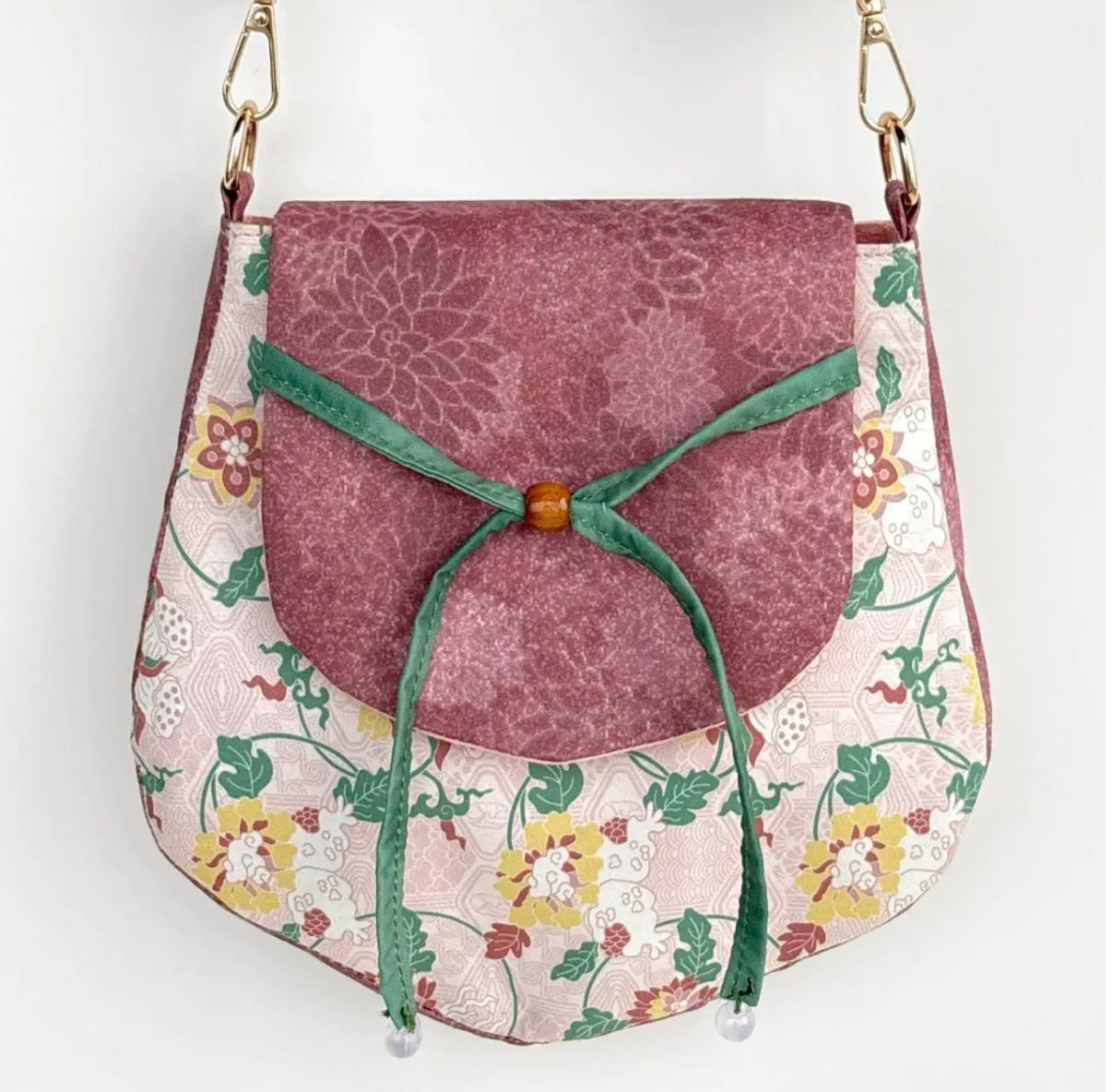 [Chinoiserie] Classic Pattern Pentagonal Flap Crossbody Bag
